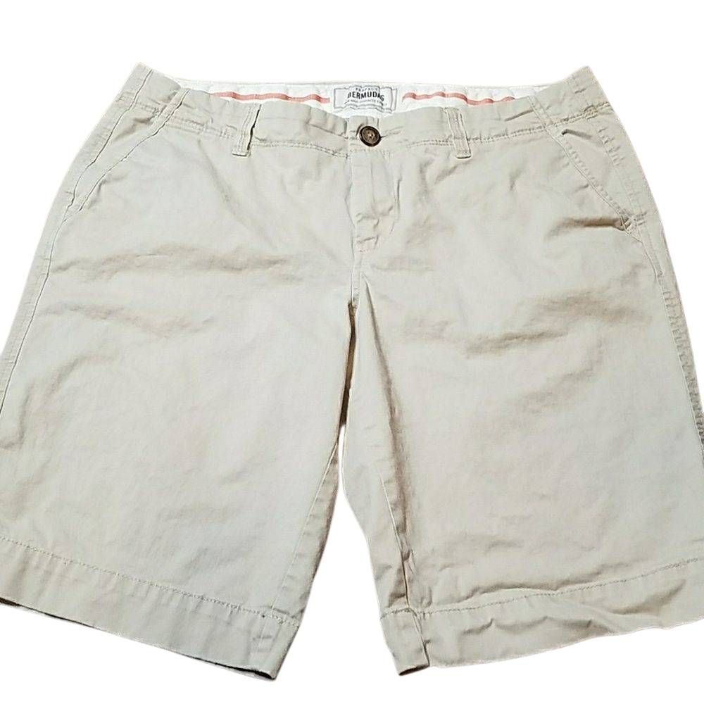 Old Navy Beige Women's Bermuda Shorts